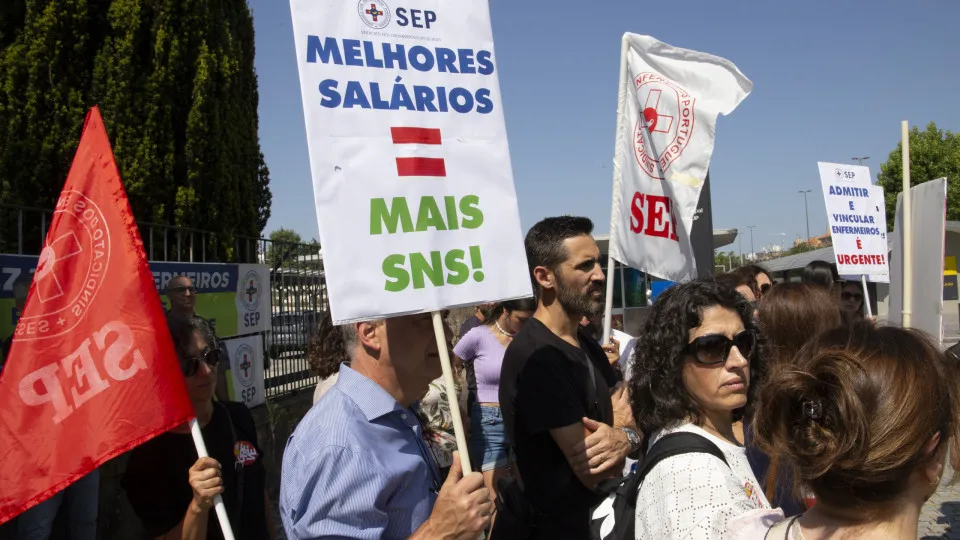 Greve dos enfermeiros? "Não diríamos 100%, mas muito perto disso"