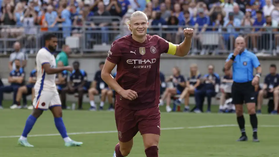 Hattrick de Haaland 'arruma' Chelsea. Man. City já sabe o que é ganhar