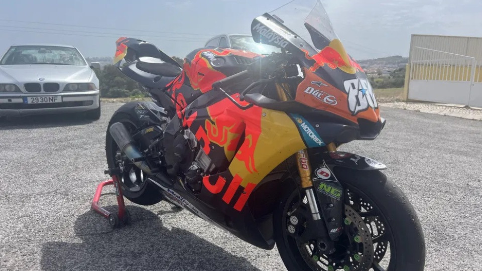 Esta moto foi de Miguel Oliveira e está à venda na internet