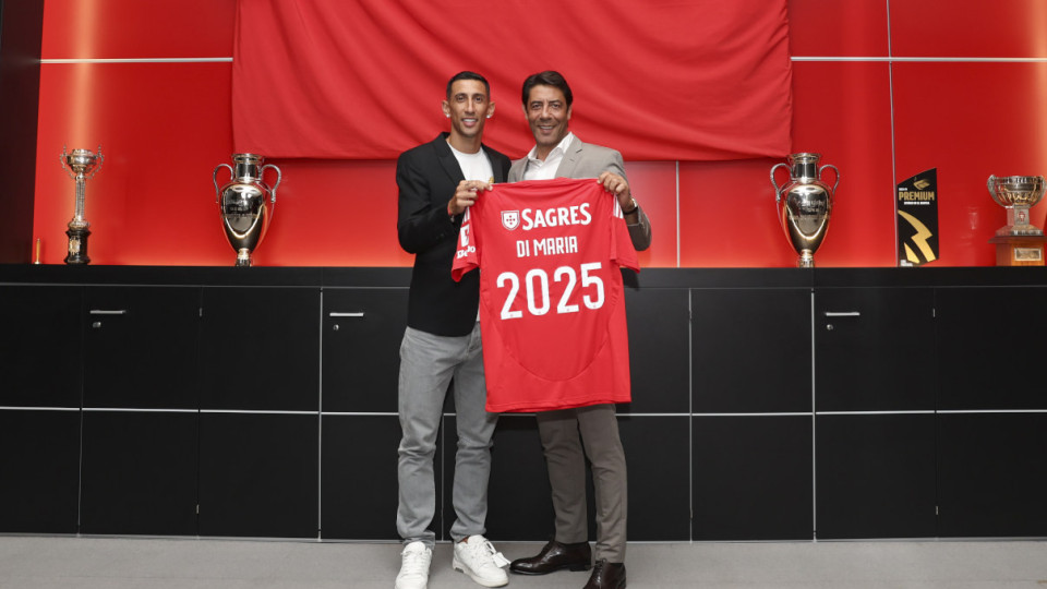 Agora é oficial. Ángel Di María renova com o Benfica por mais uma época