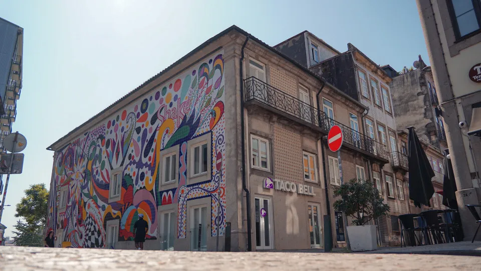 Taco Bell acaba de abrir o seu 1.º restaurante de rua em Portugal