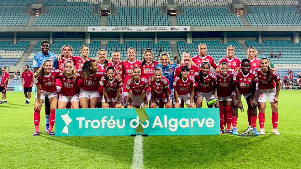 Benfica vence Sporting e conquista Troféu do Algarve de futebol feminino