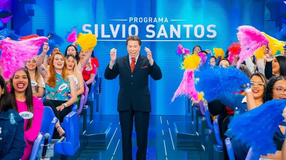 Morreu o apresentador brasileiro Silvio Santos. Tinha 93 anos 