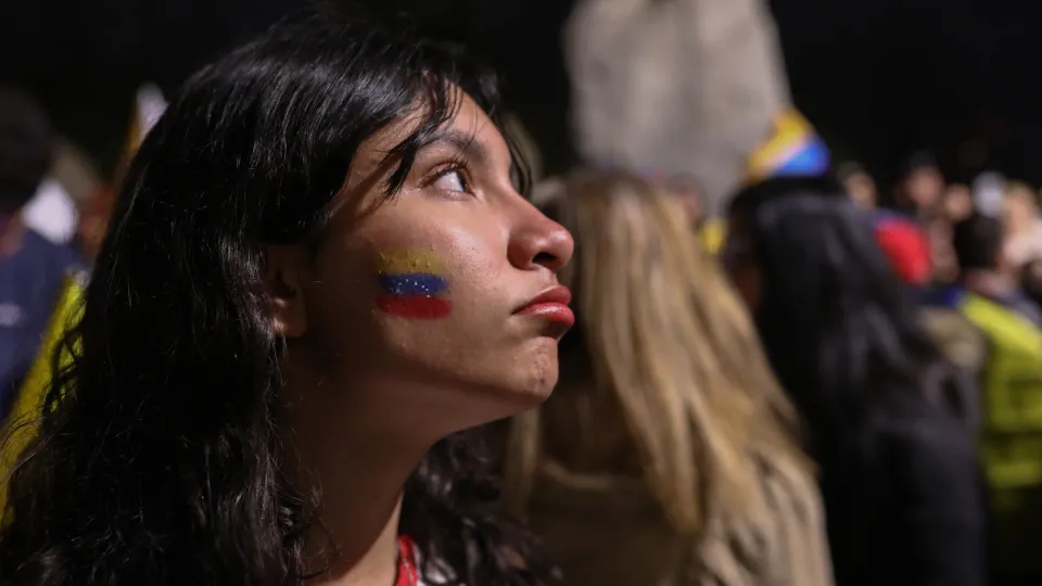 Venezuela recupera ligações diplomáticas com Chile cortadas em 2024