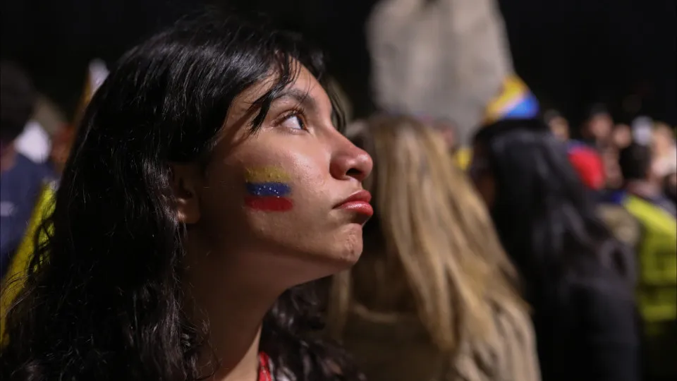 Venezuela recupera ligações diplomáticas com Chile cortadas em 2024