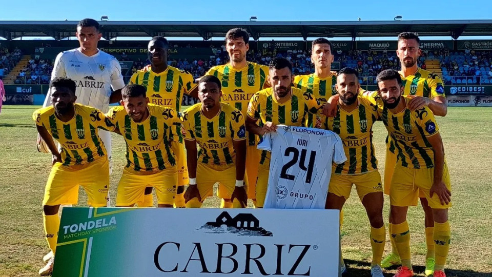 Tondela e FC Porto B empatam numa tarde em que o relvado foi protagonista