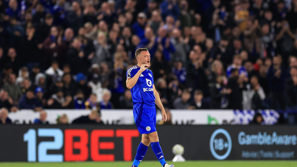 O gesto de Jamie Vardy que enfureceu os adeptos do Tottenham