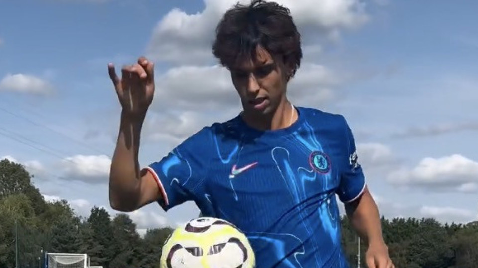 João Félix causa furor no Chelsea ao mostrar dotes com a bola