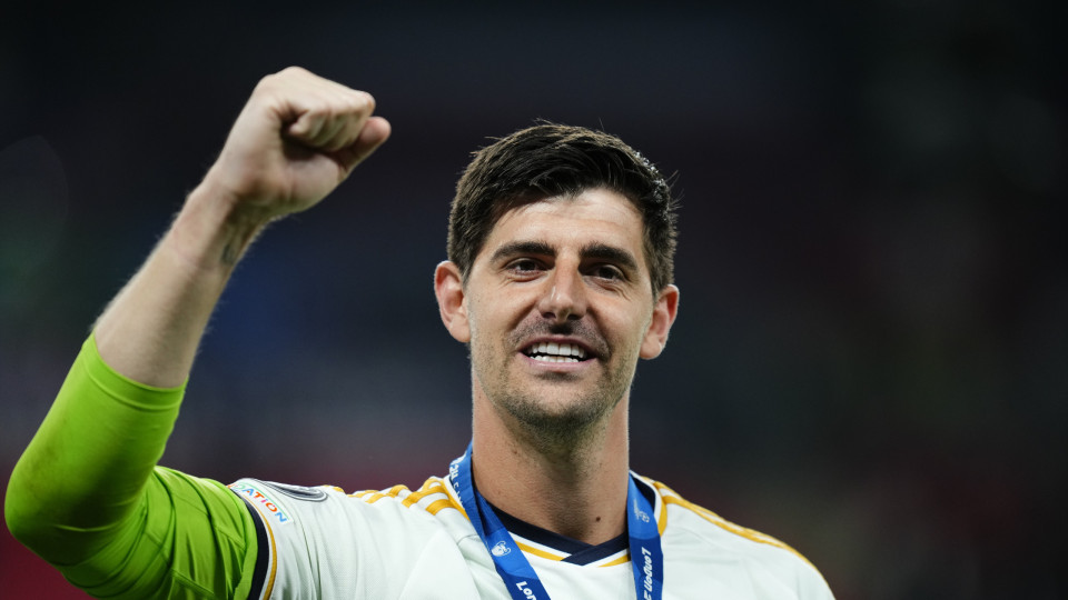 Polémica. Courtois recusa ir à seleção enquanto treinador não sair