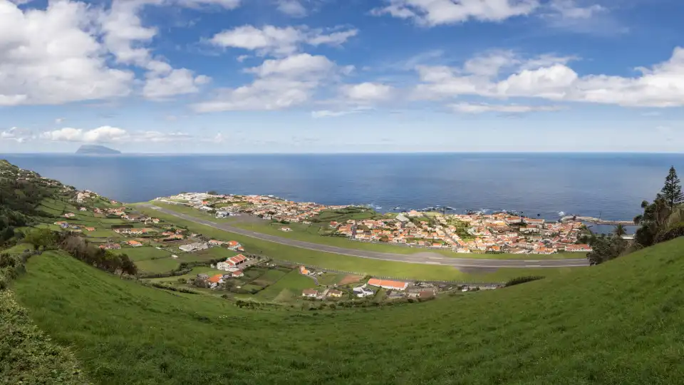 Tempestade Kirk provoca uma ocorrência na ilha das Flores