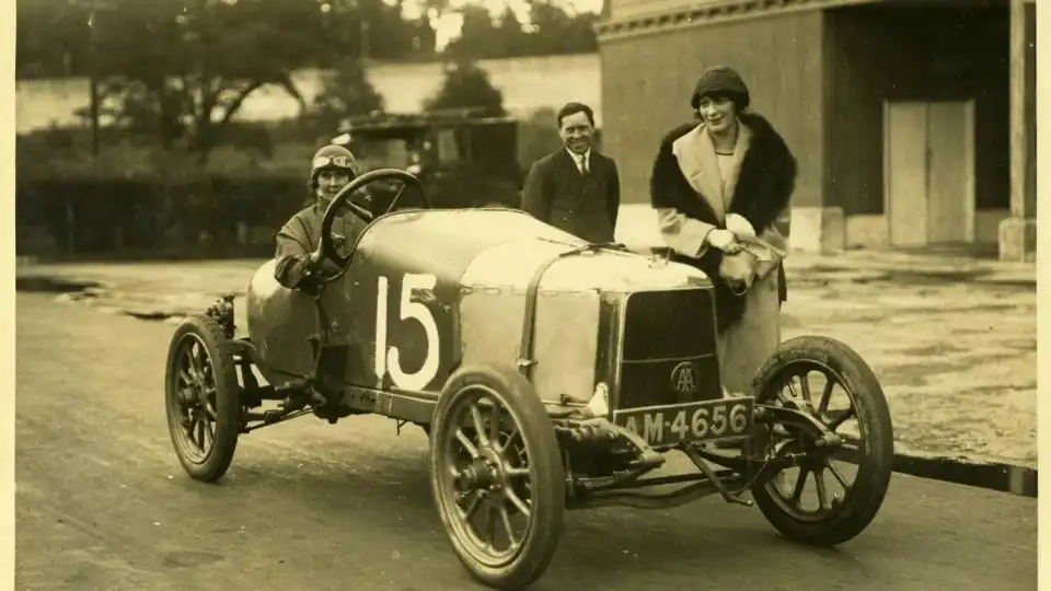 Desaparecido desde 1924. Aston Martin está em busca do seu primeiro carro