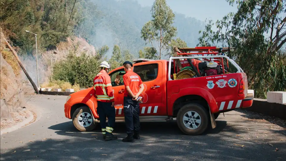 Homem morre em desabamento de terras na Fajã das Galinhas na Madeira