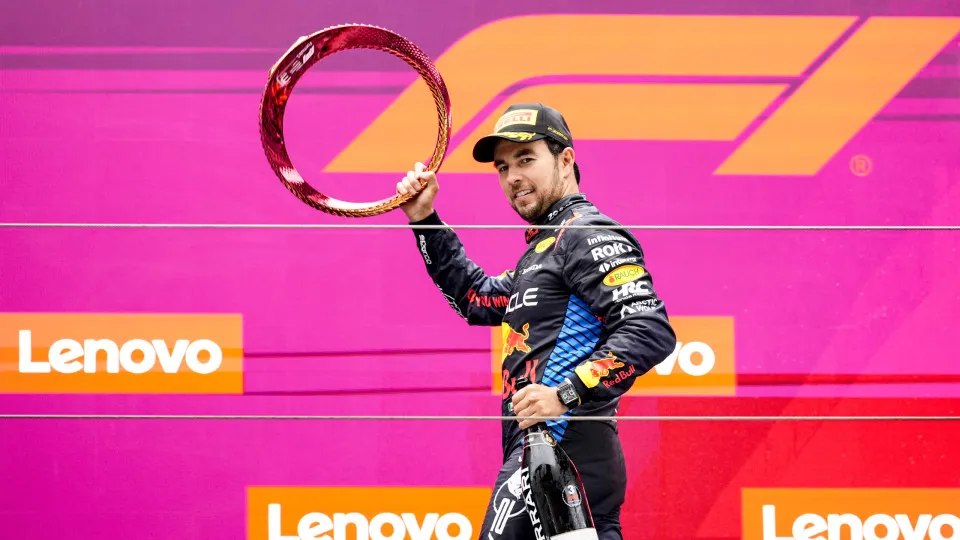 Pérez e o regresso à F1: "Tomarei uma decisão nos próximos seis meses"