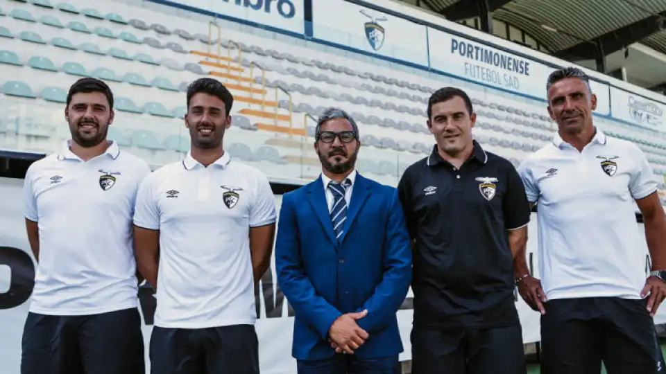 Portimonense aproveita erros do Vianense e segue na Taça de Portugal