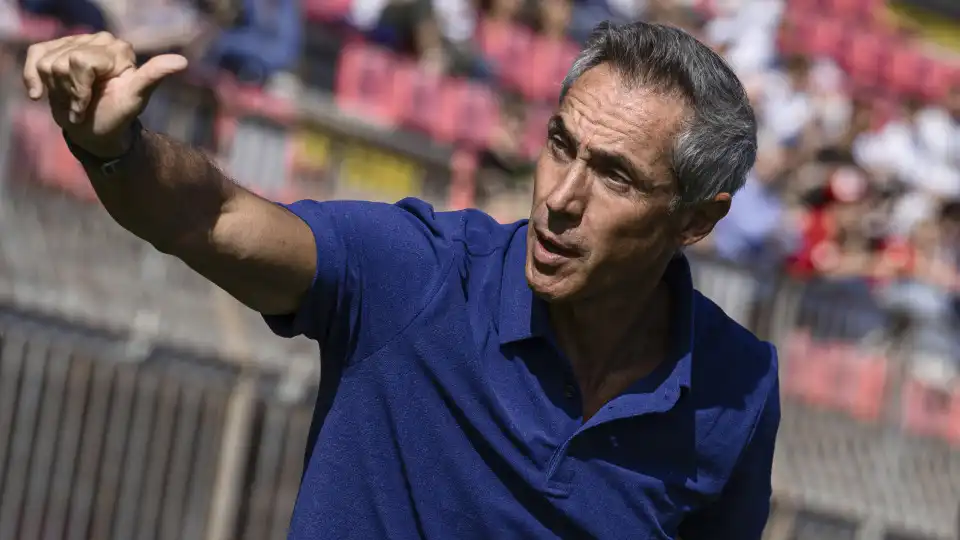 Paulo Sousa entra a vencer na 'Champions 2' asiática pelo Shabab Al Ahli