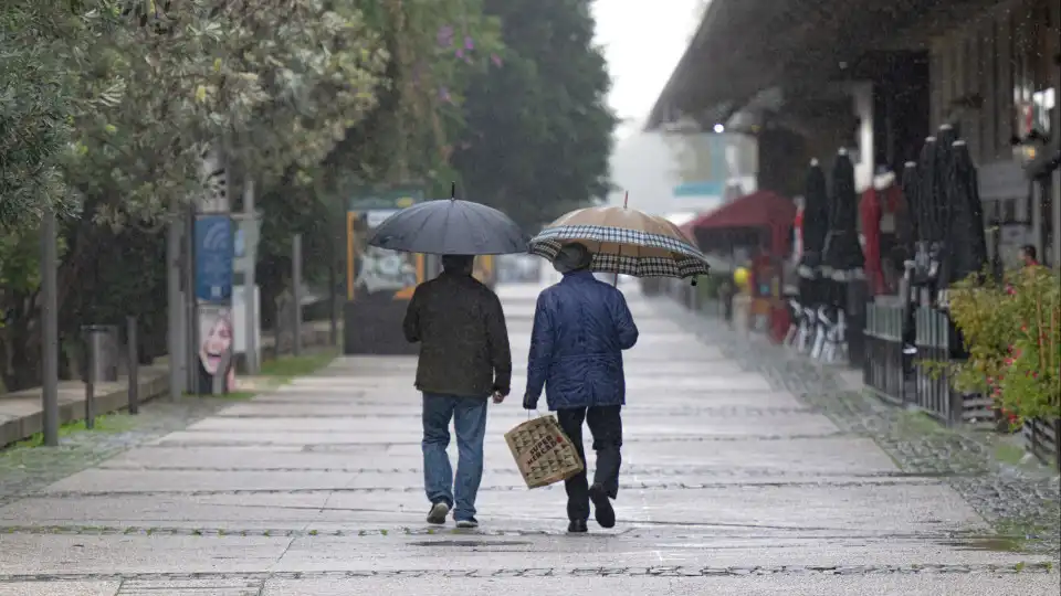 Chuva chega esta semana (e sete distritos vão estar sob aviso amarelo)