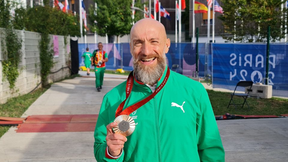 Paralímpicos. Luís Costa arrecada bronze para Portugal no contrarrelógio