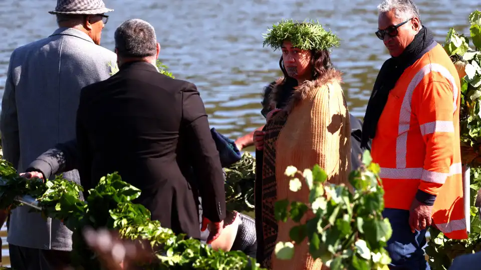 Maoris da Nova Zelândia nomeiam mulher como monarca dos indígenas