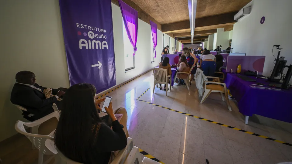 Novo centro da AIMA em Telheiras, Lisboa ; centro de atendimento de imigrantes