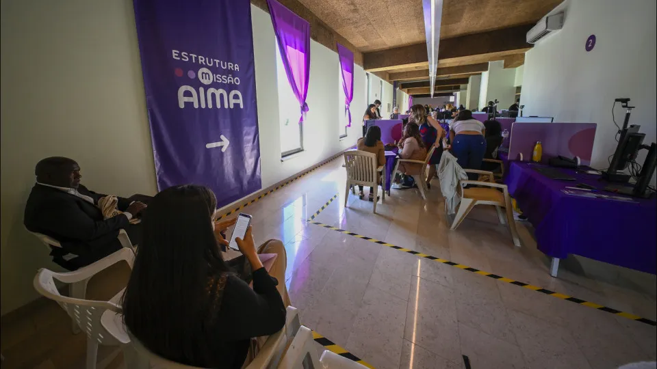 Novo centro da AIMA em Telheiras, Lisboa ; centro de atendimento de imigrantes