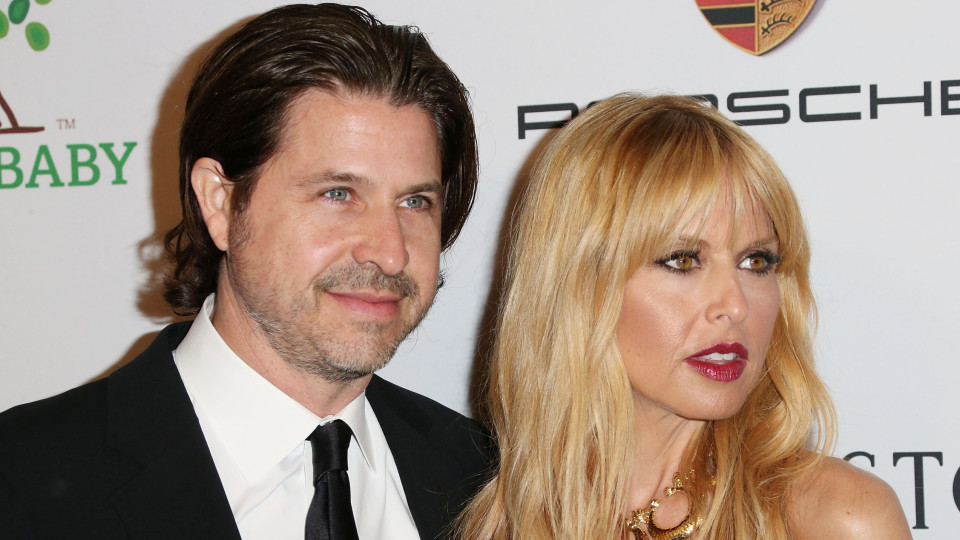 Após 26 anos de casamento, Rachel Zoe anuncia separação