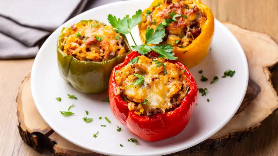 Pimentos recheados para o almoço. O fim de semana ficou bem melhor