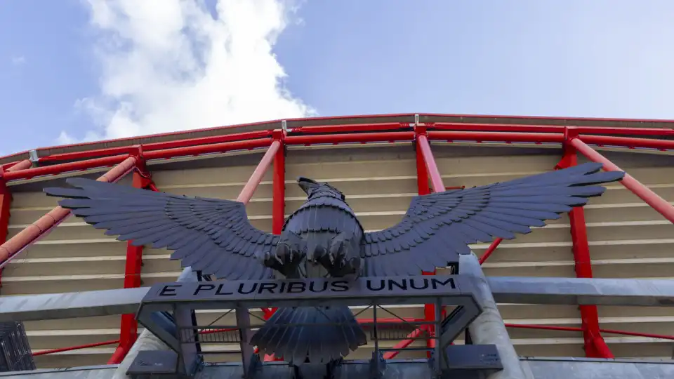 Novos estatutos aprovados "por expressa maioria" dos sócios do Benfica