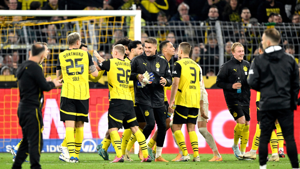 Dortmund vence Heidenheim e assume liderança da Bundesliga à condição