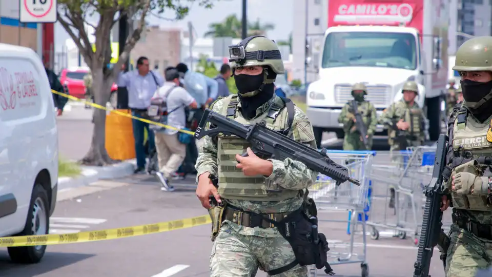 Trinta e dois mortos no México por violência de narcotráfico em Sinaloa