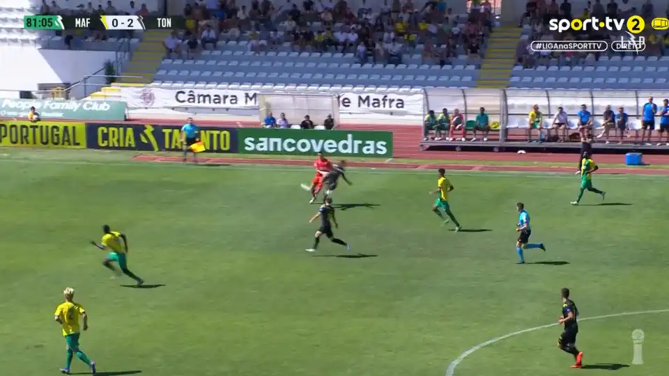 É para os 'apanhados'? Erro colossal dá golo no Mafra-Tondela