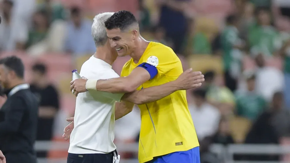 "Saí do Botafogo porque queria Cristiano Ronaldo. Dinheiro já eu tenho"