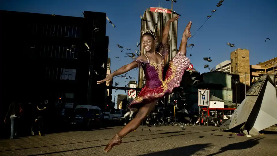 "Trágico". Renomada bailarina e mãe morrem com apenas um dia de diferença