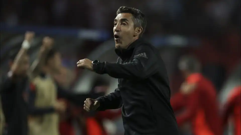 Euforia total. Bruno Lage reagiu assim ao triunfo do Benfica na Champions