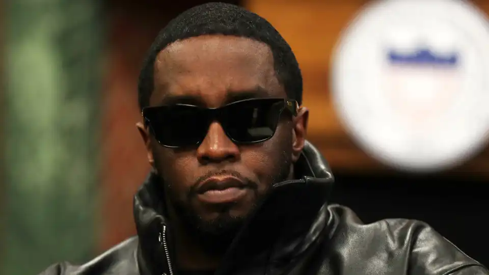 Sean 'Diddy' Combs continua preso e sob vigilância