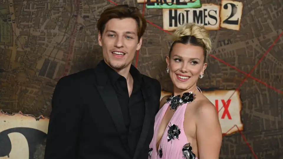 Millie Bobby Brown e Jake Bongiovi casam-se pela 2.ª vez em Itália