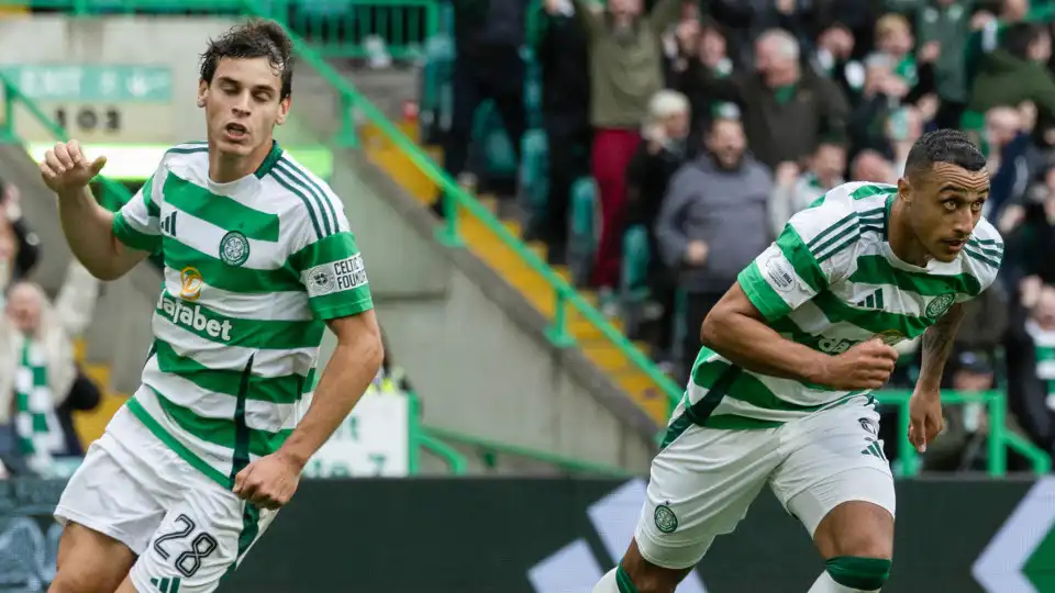 Ex-Benfica brilha na goleada do Celtic rumo às 'meias' da Taça da Liga 