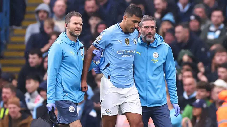 Lesão grave afasta Rodri do Sporting-Manchester City (e não só)