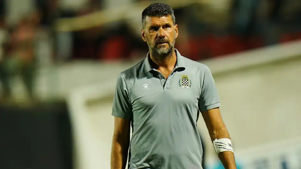 Bacci elogia plantel do Santa Clara e pede "cabeça fria" ao Boavista