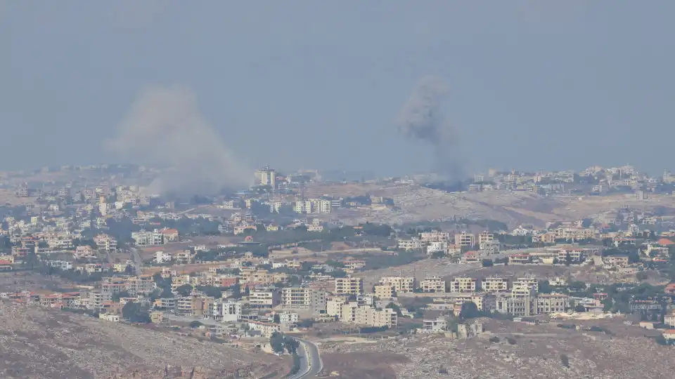 Israel volta a ordenar evacuação de localidades no sul do Líbano