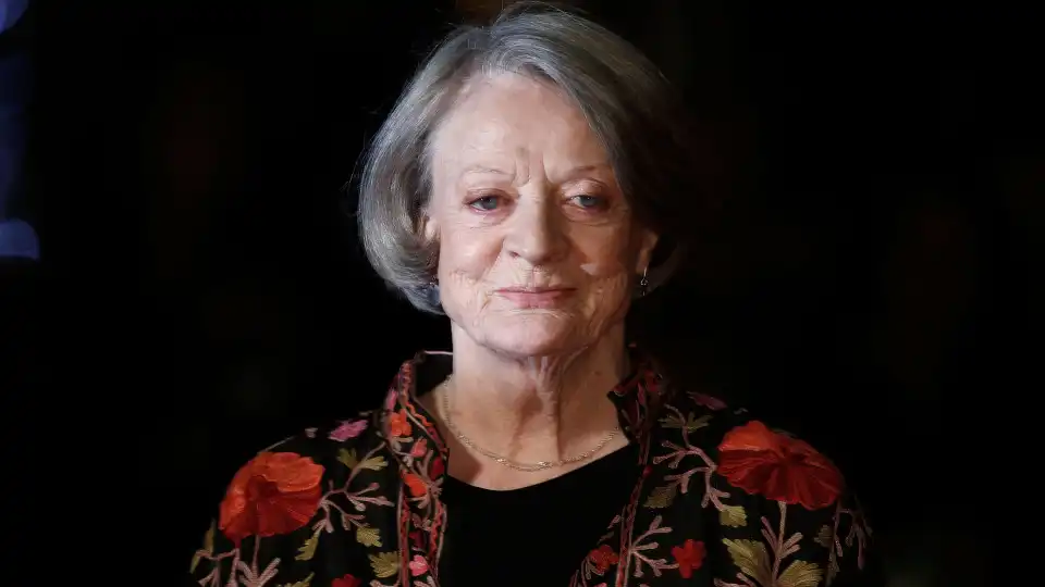 O vídeo hilariante de Maggie Smith a dizer que nunca viu 'Downton Abbey'