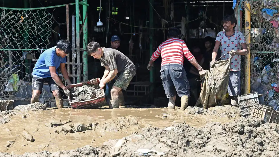 Nepal regista 200 mortos em três dias devido a cheias e inundações