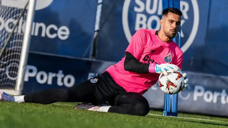 FC Porto inicia 'operação Manchester United' com três dores de cabeça