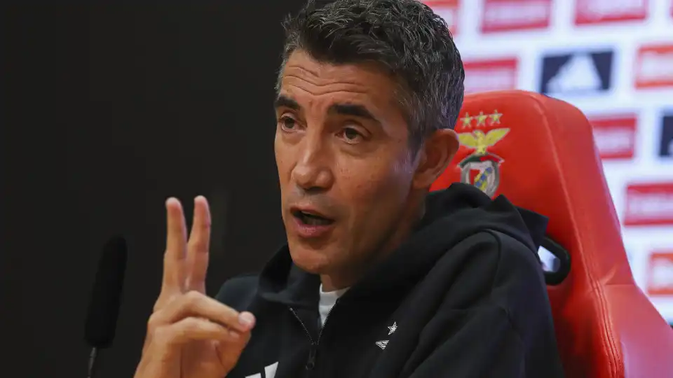 Bruno Lage nega gestão no Benfica para a Madeira: "Vamos na máxima força"