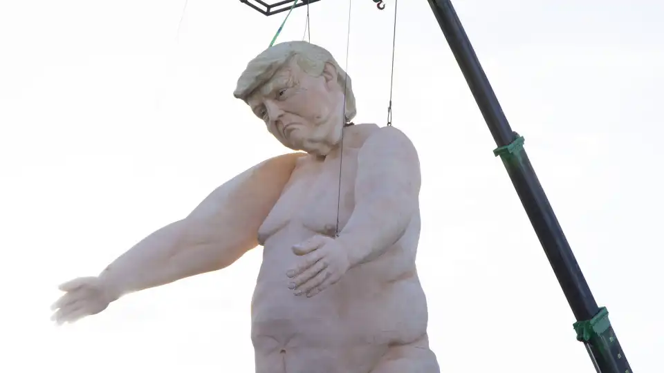 "Deplorável". Estátua de Trump nu erguida em Las Vegas choca republicanos