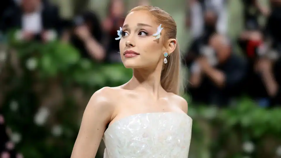 Ariana Grande criticada por alterar a voz em personagem de filme