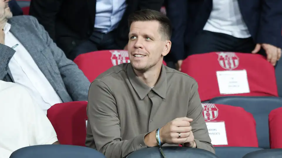 Szczesny chega ao Barcelona e já dá que falar: "Fumar não é problema"