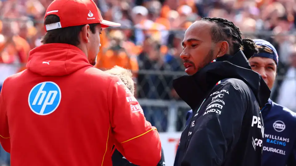 Mercedes não cede e proíbe Hamilton de testar com a Ferrari em Abu Dhabi