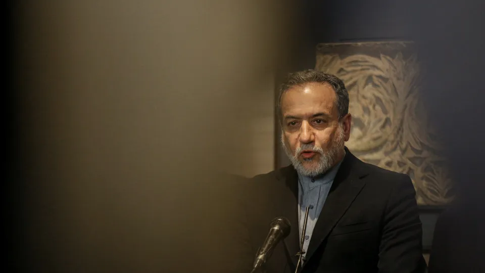 ministro dos Negócios Estrangeiros do Irão, Abbas Araghchi, 
