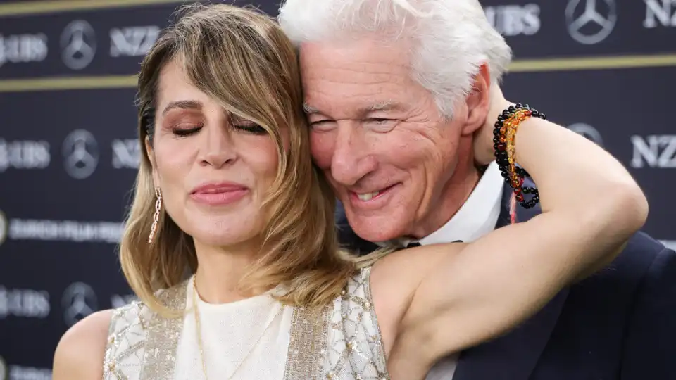 Fotografias dignas de filme! Richard Gere está perdidamente apaixonado