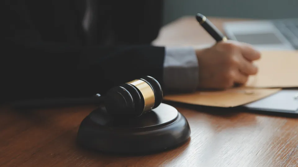 Justiça, Tribunal